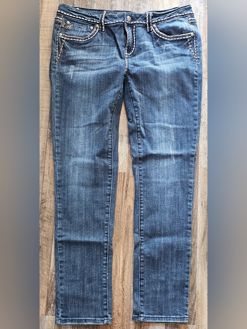 L.A. idol Skinny Jeans in Faded Blue with Contrast Stitching